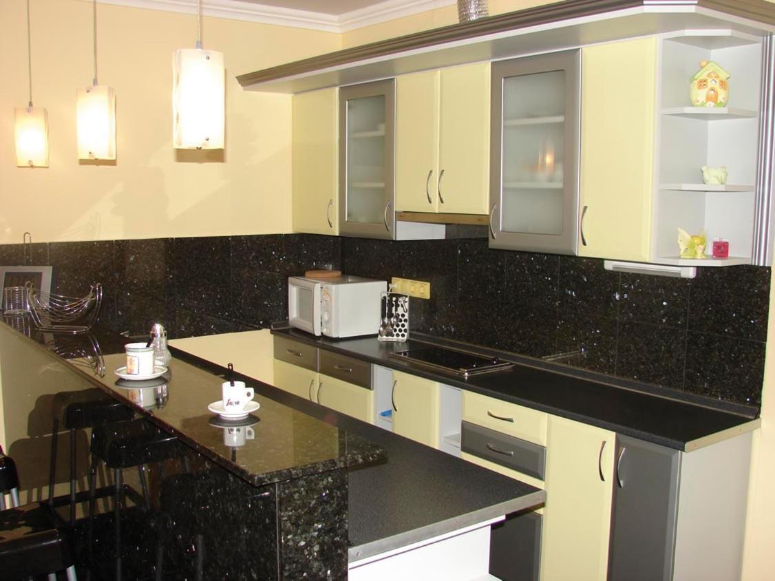 Sárvár Wolf Apartman101, Wolf Apartman 102酒店 外观 照片